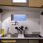 Essential بيت شباب *